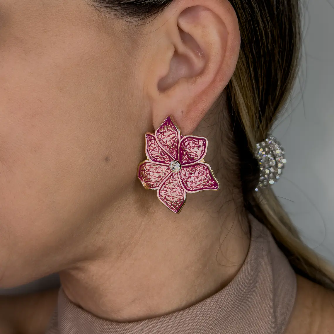 Brinco Flor Esmaltado  1