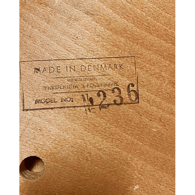 Set of 6 vintage oak chairs Borge Mogensen Denmark for Fredericia Stolefabrik 1960