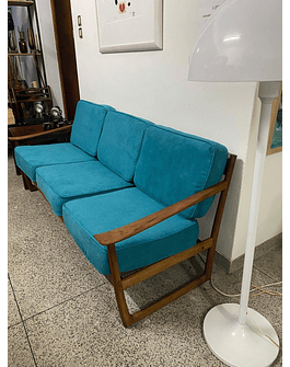 Ellum Wikkelson Mid-Century Sofa – Teak Frame & Turquoise Upholstery
