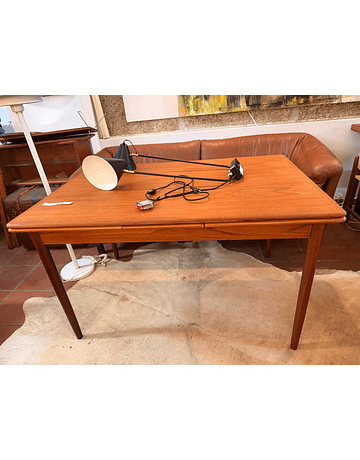 Vintage Teak Extendable Dining Table (1960s) – 125 x 86 cm (Extends to 220 cm)