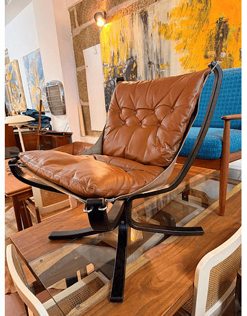 Sigurd Resell Falcon Lounge Chair – Vatne Møbler (Norway) – Vintage Brown Leather 