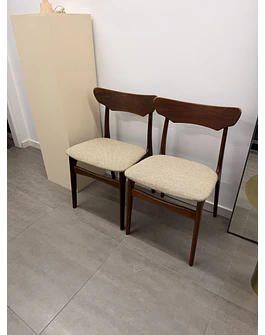 4 teak chais