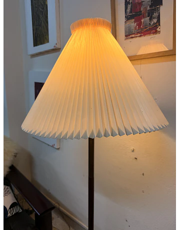 Finishing floor lamp rosewood