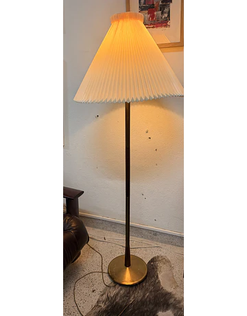 Finishing floor lamp rosewood