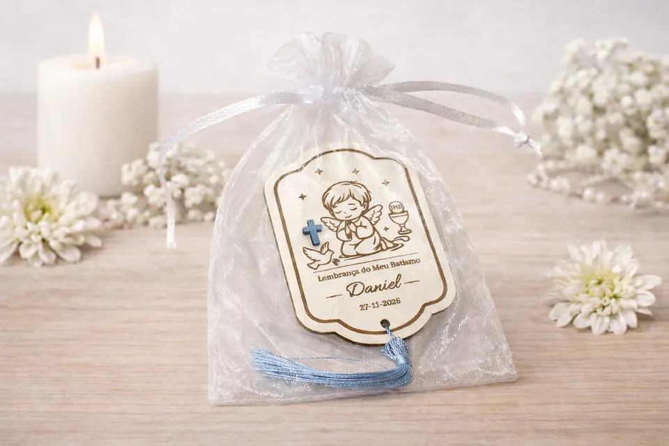 Lembrança de Batismo, Crisma, Primeira Comunhão Personalizada com Anjo - Acabamento Azul ou Branco 2
