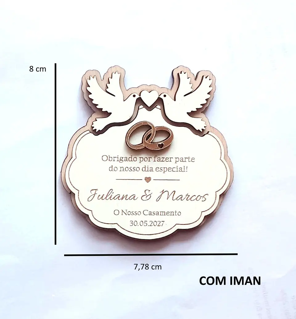 Lembrança de Casamento com Alianças Douradas Personalizada em Madeira e MDF Branco 5