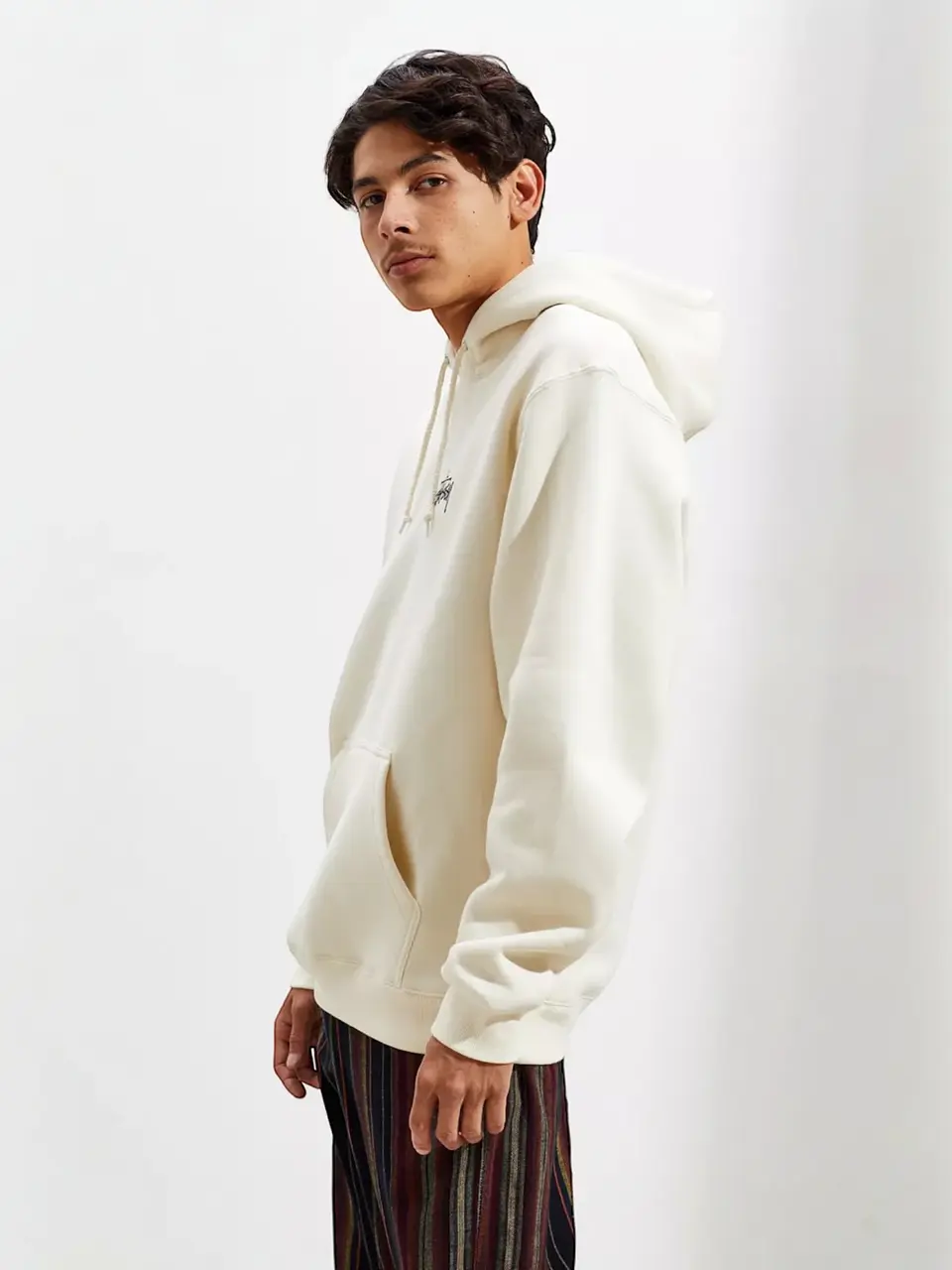 Stock Logo Backprint (cream) 4