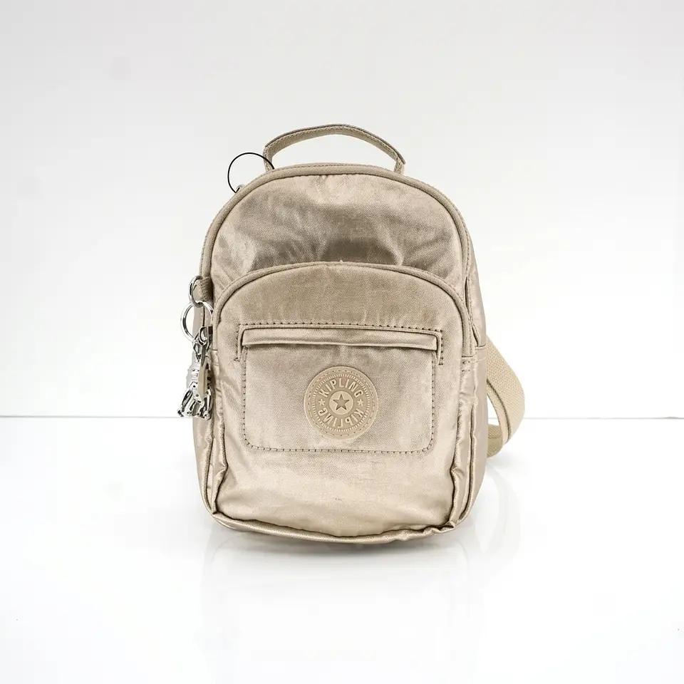 Mini mochila covertible 1