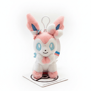 🎀 Peluche Keychain Sylveon – Edición Vínculo Floral