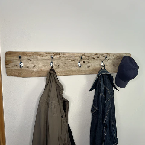 Driftwood coat rack, 5 big hooks