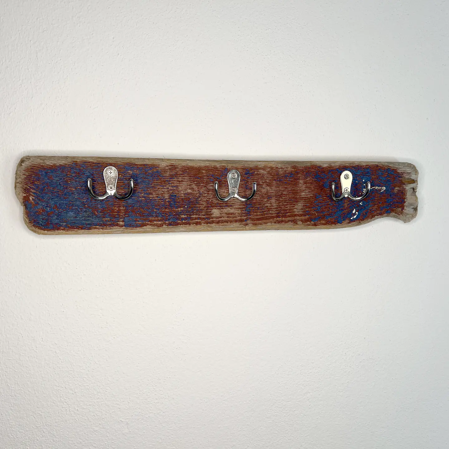 Driftwood coat rack, 3 double hooks, old blue and red paint 3
