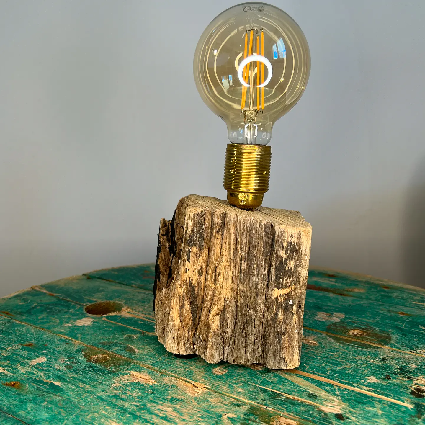 Driftwood lamp 7