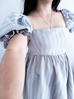 Vestido manga Puffy Gris 