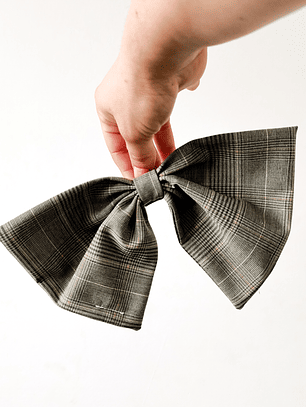 Maxilazo Mariposa Escocés 