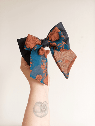 Maxilazo Isabella Rosas café 