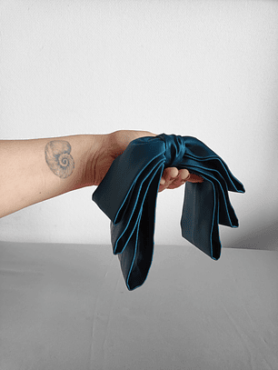 Maxilazo Valentina Petróleo 