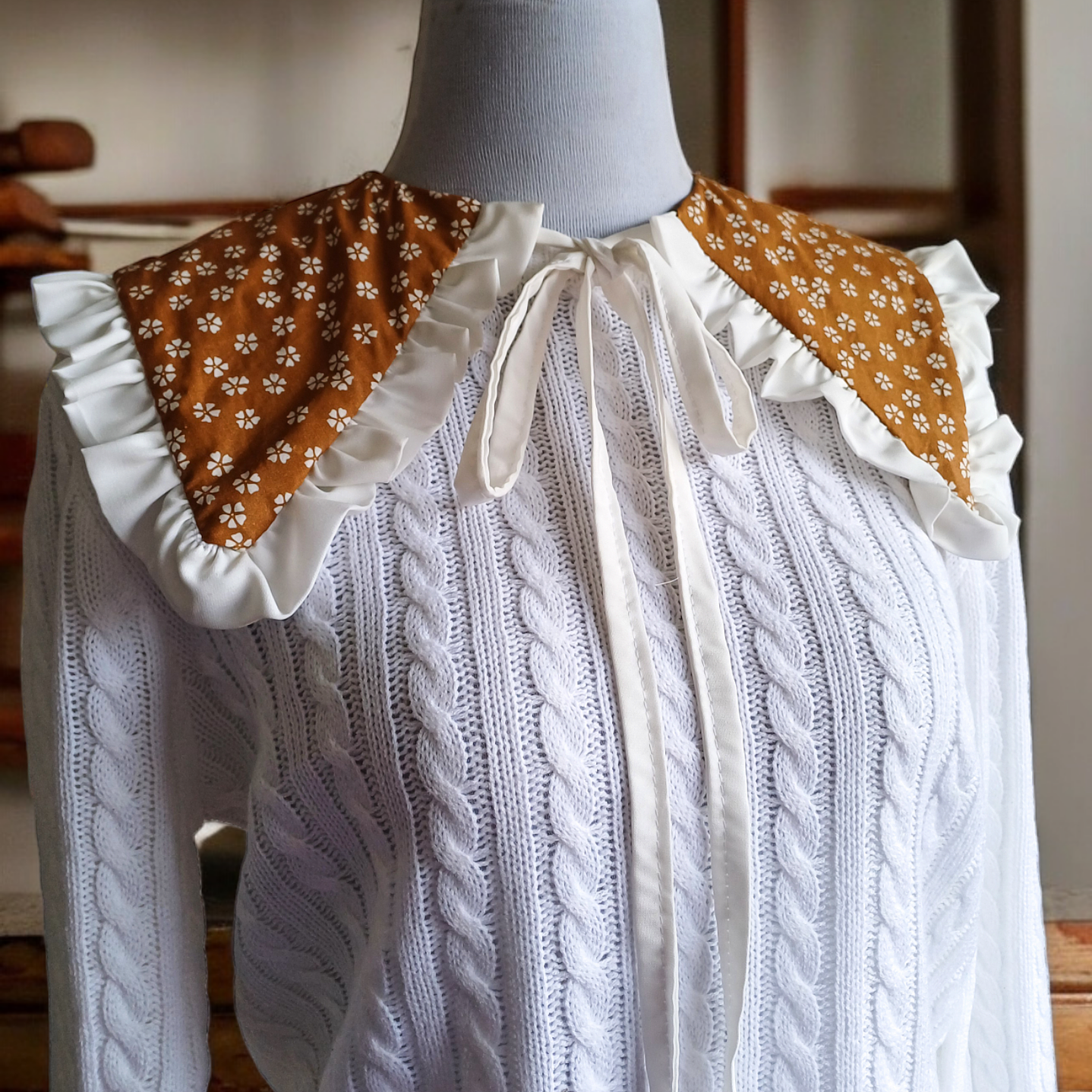 Cuello intercambiable con volantes 1