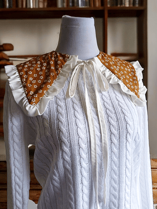 Cuello intercambiable con volantes