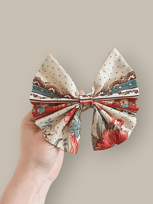 Elisa M Flores Vintage