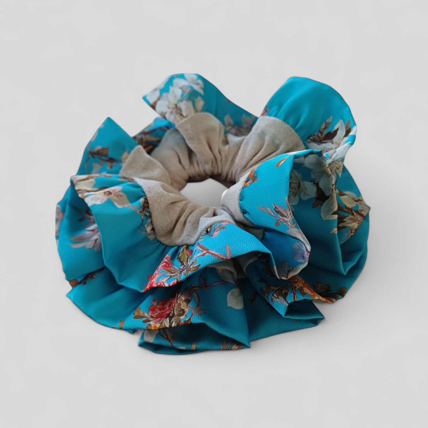 Superscrunchie Especial Primavera celeste 3