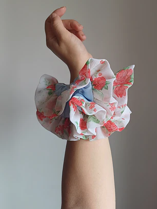Superscrunchie Especial Celeste Rosas