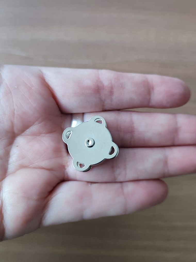 Broche Magnetico 18mm 4