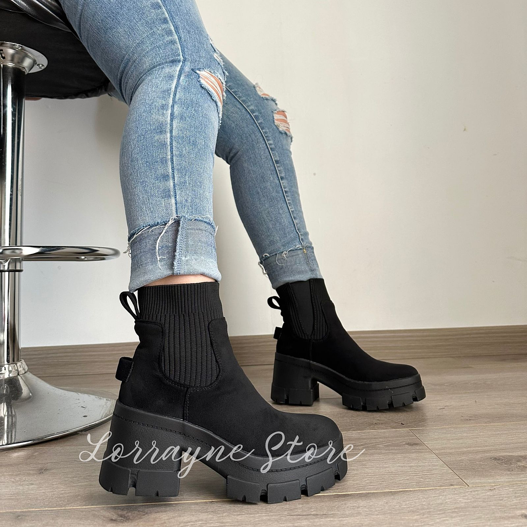 Modelo Guinea - Negro Gamuza 1