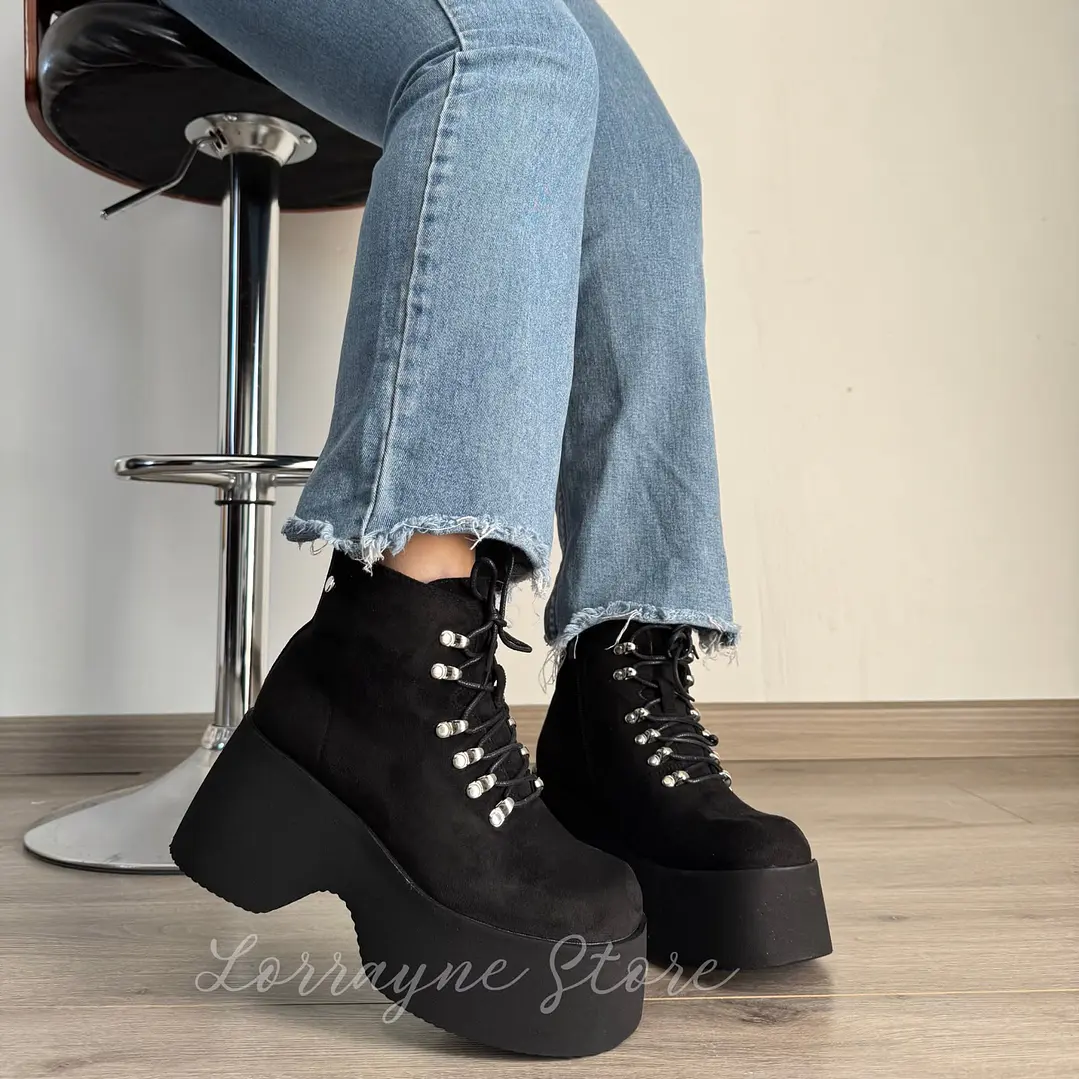 Modelo Zaragoza Gamuza 2