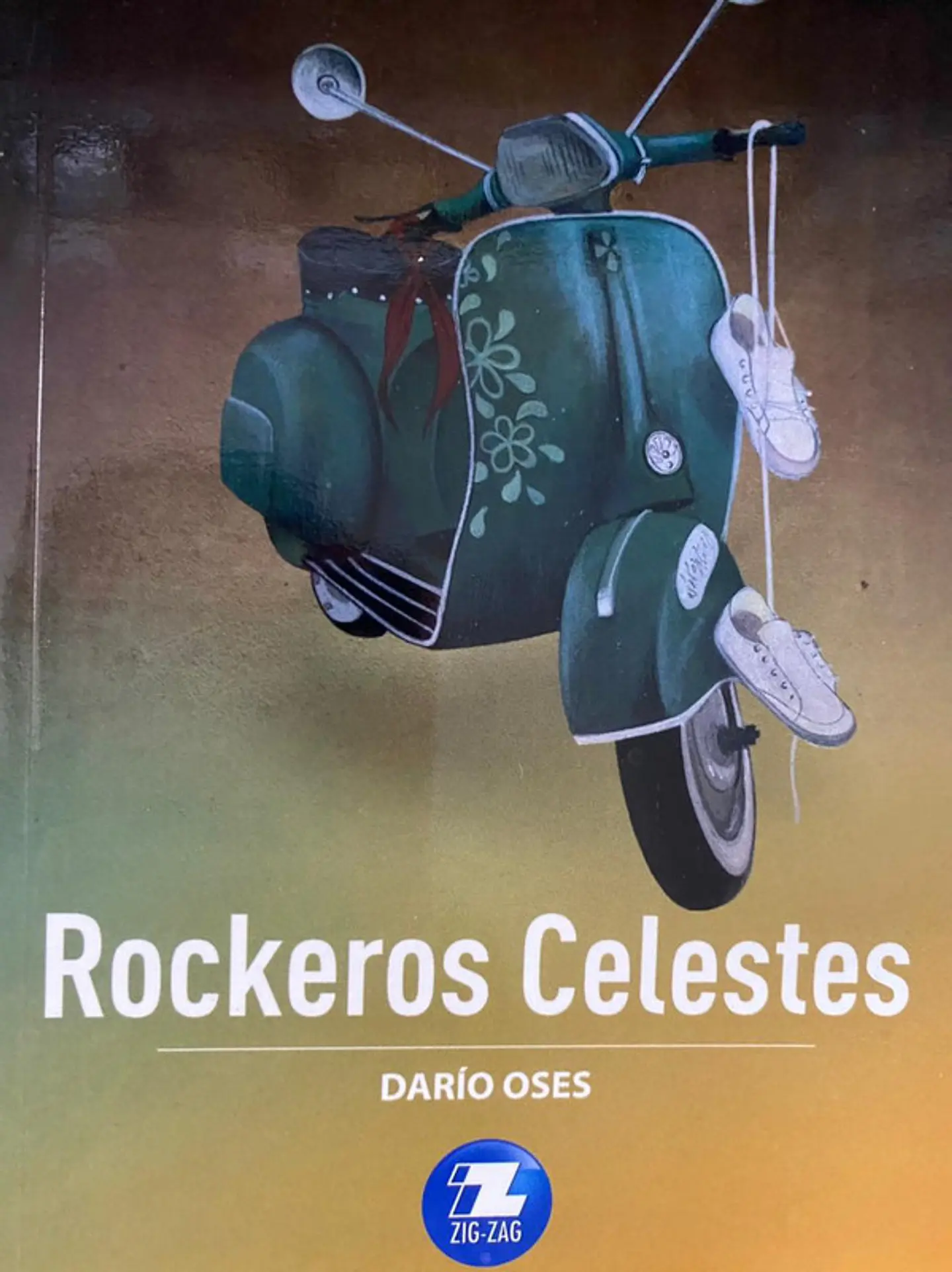 Rockeros celestes editorial zigzag 1