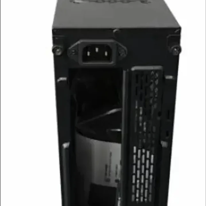 Gabinete Slim 103E Micro-ATX / Mini-ITX con fuente 750W y USB-C 3