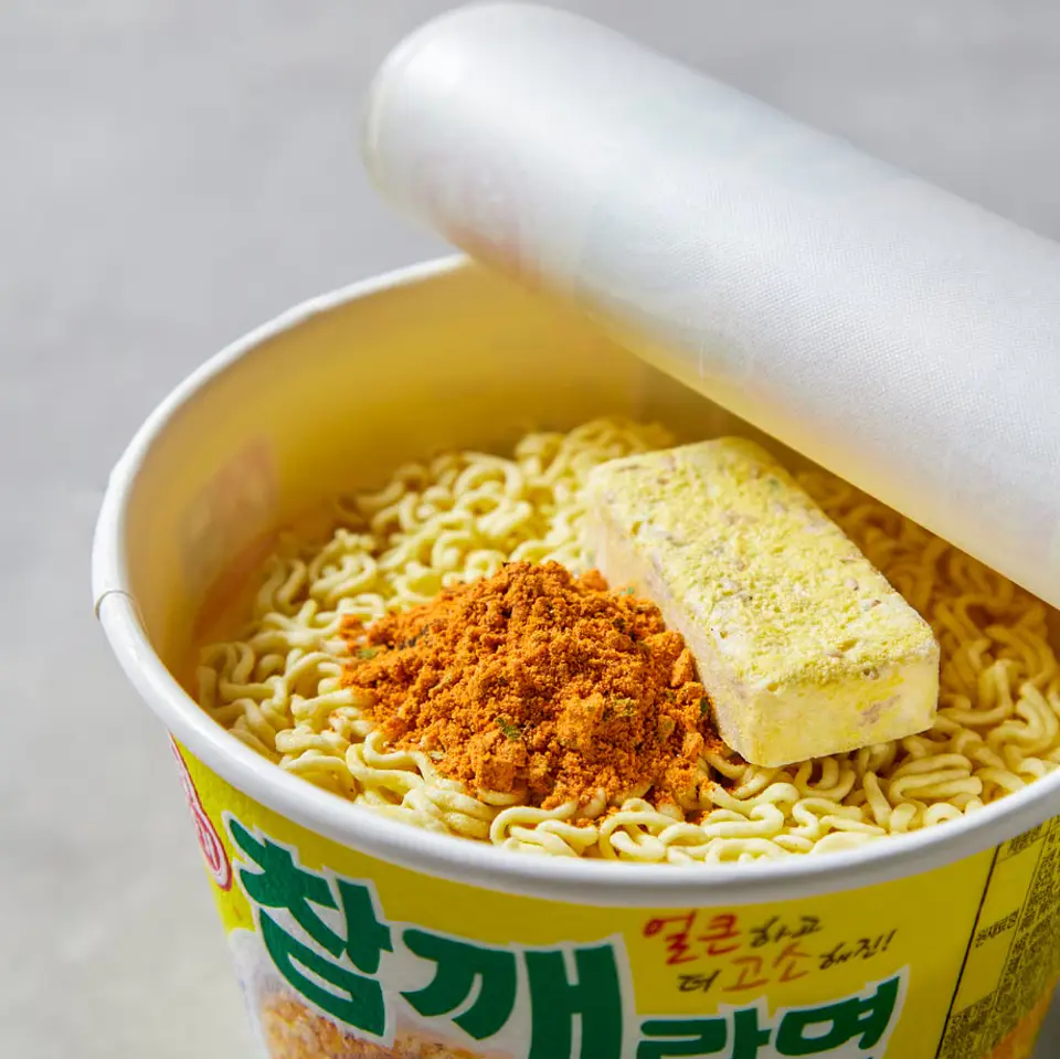 Chamkkae Ramyun (Vaso grande) 5