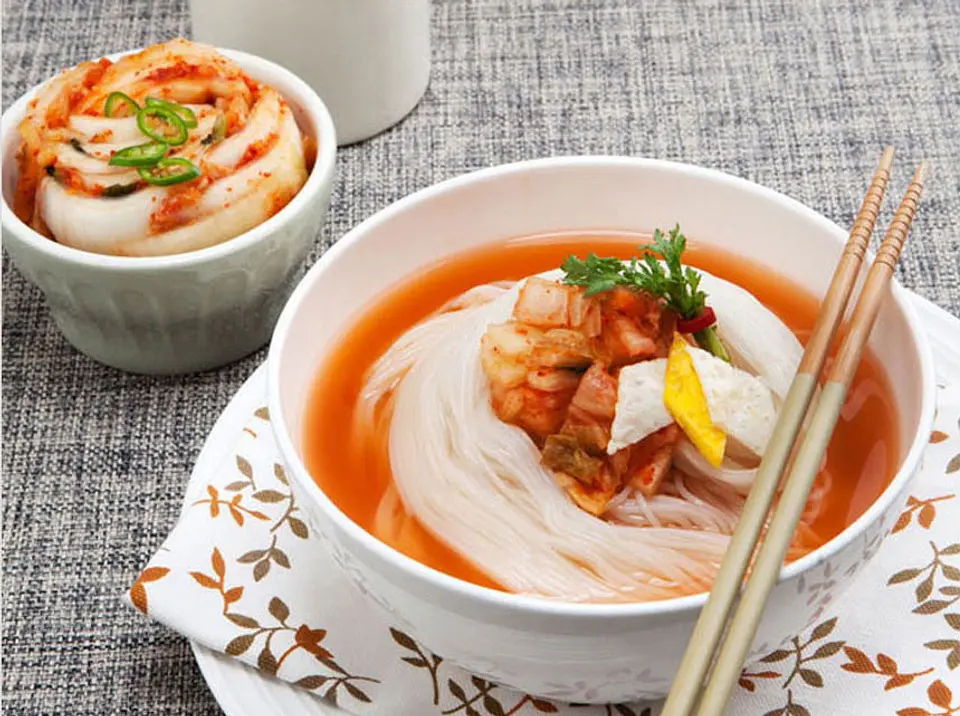 Ssalguksu Kimchi 4