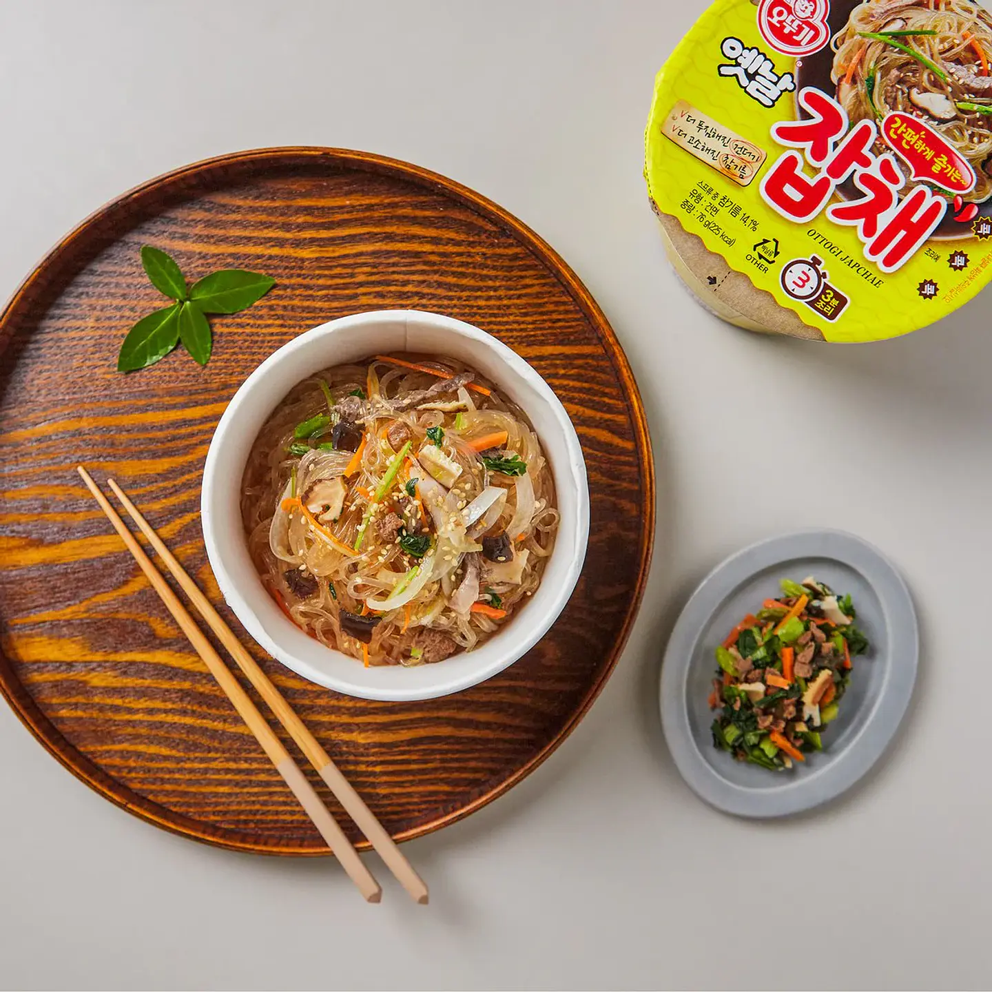 Japchae Instantáneo (Vaso Grande) 4