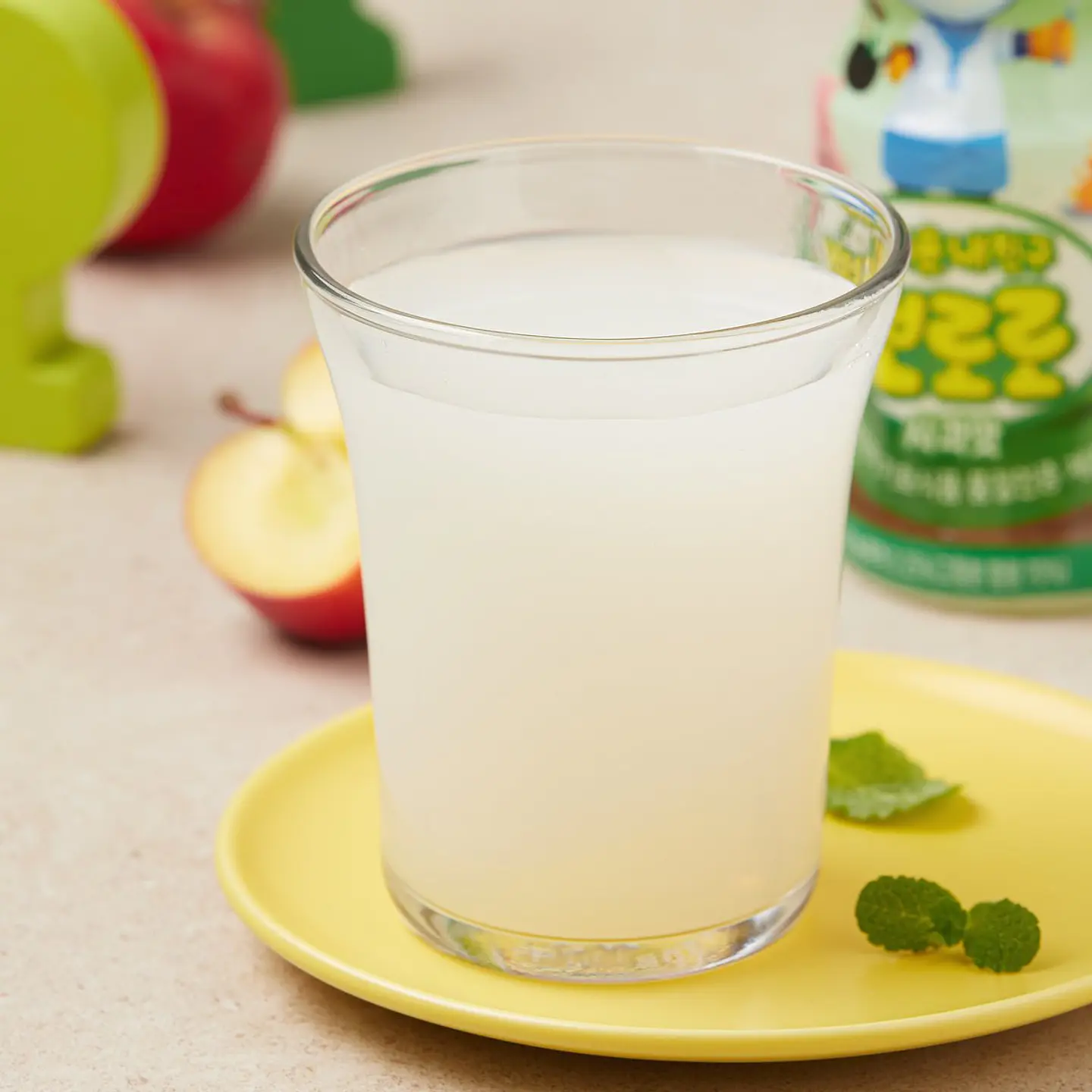 Jugo Pororo Manzana 3
