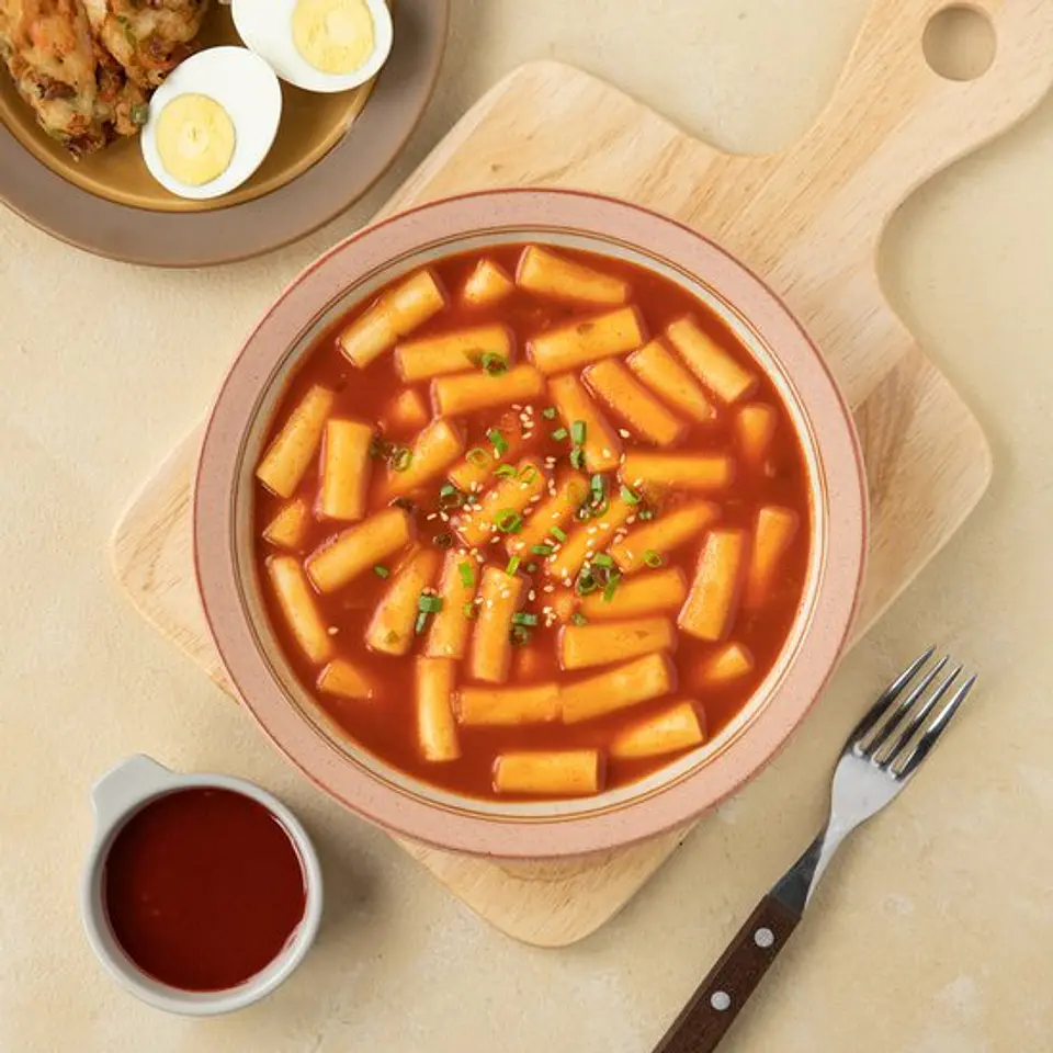 Tteokbokki Instantáneo con sopa (OTTOGI) 2