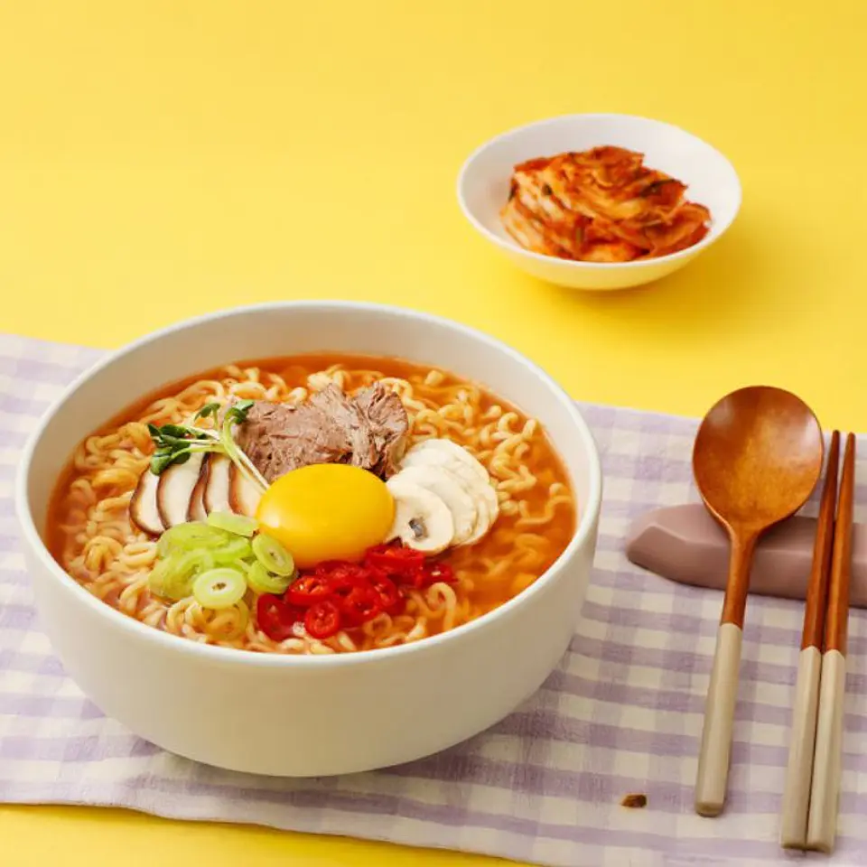 Jin Ramen medio picante (Bolsa) 4