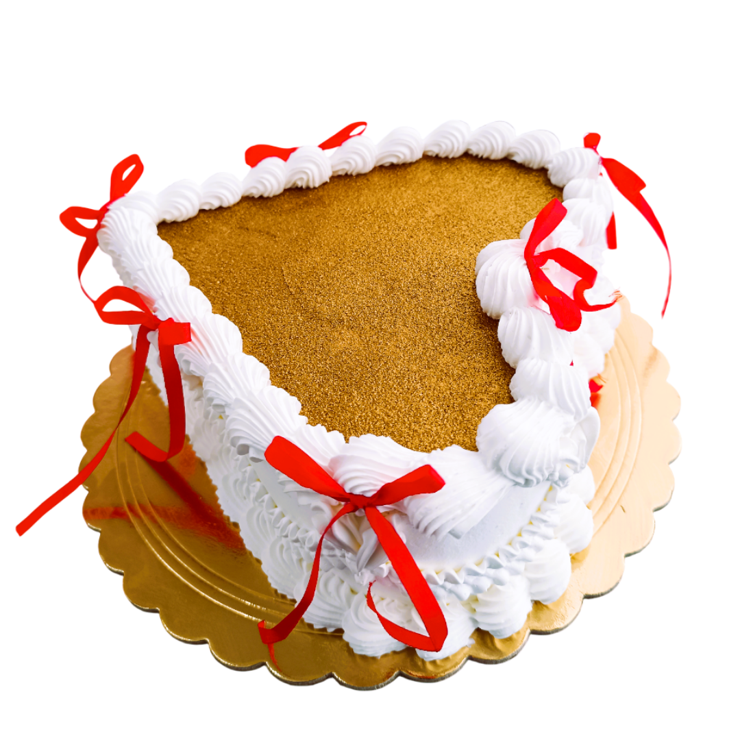 Bolo Dourado de Aniversário com Chantilly 6