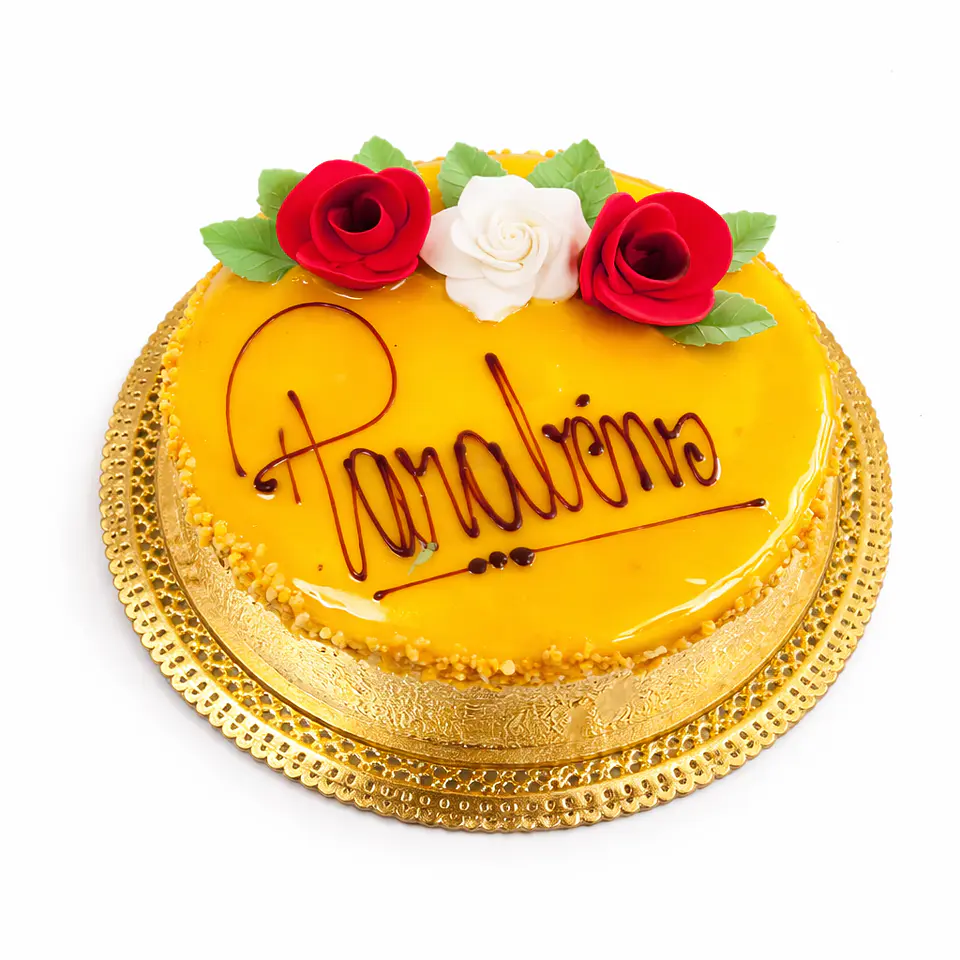Bolo de Aniversário Feminino Simples 3