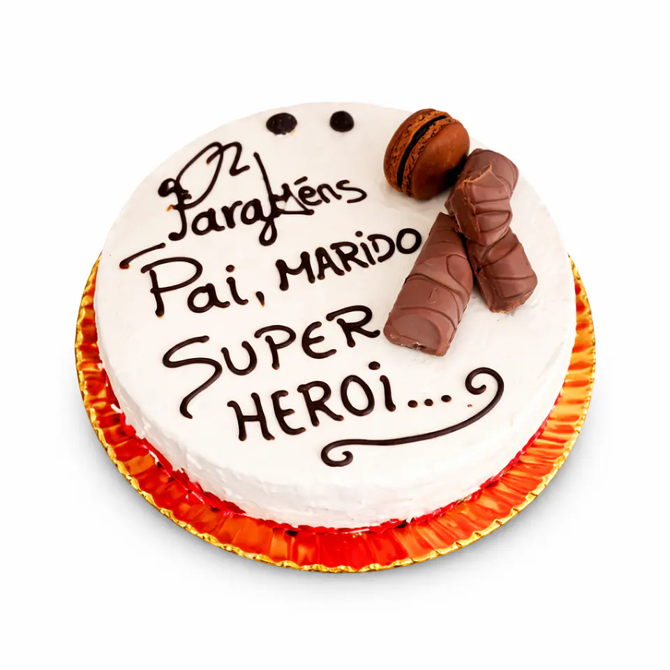 Bolo de Aniversário “Pai, Marido, Super-Herói” (Chocolate) 3