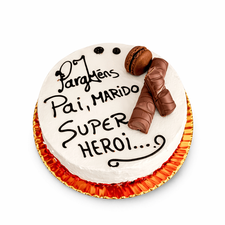 Bolo de Aniversário “Pai, Marido, Super-Herói” (Chocolate) 4