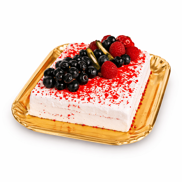 Bolo Red Velvet com Frutas Frescas 3