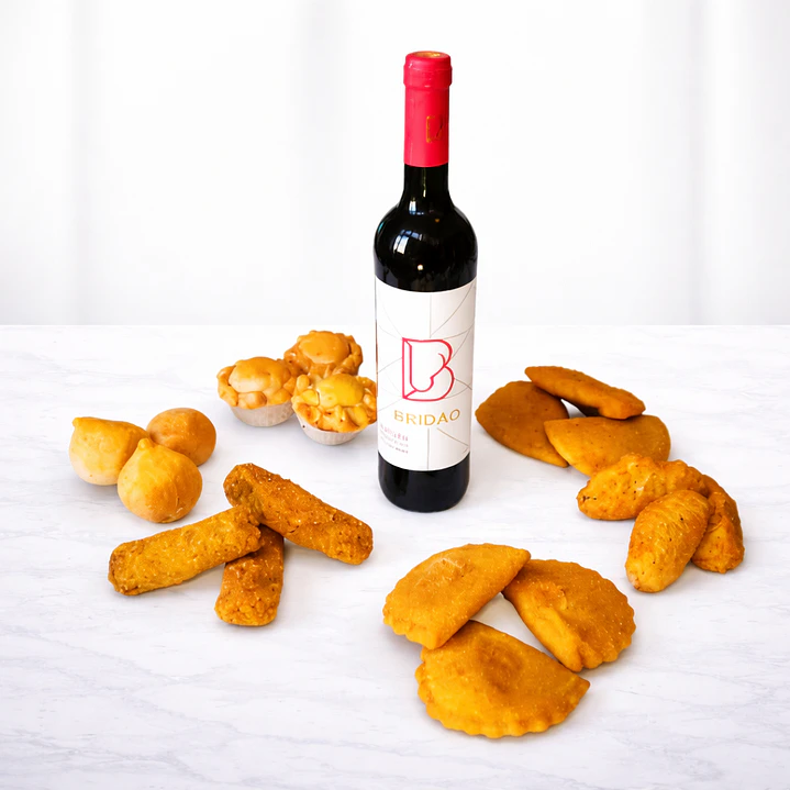 Pacote de Salgados e Bebidas 4