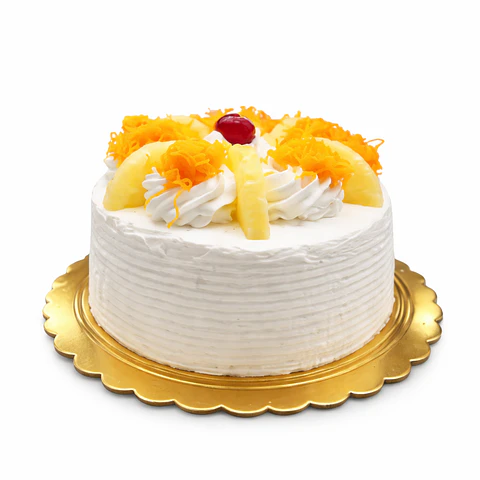 Bolo de Ananás com Chantilly e Fios de Ovos