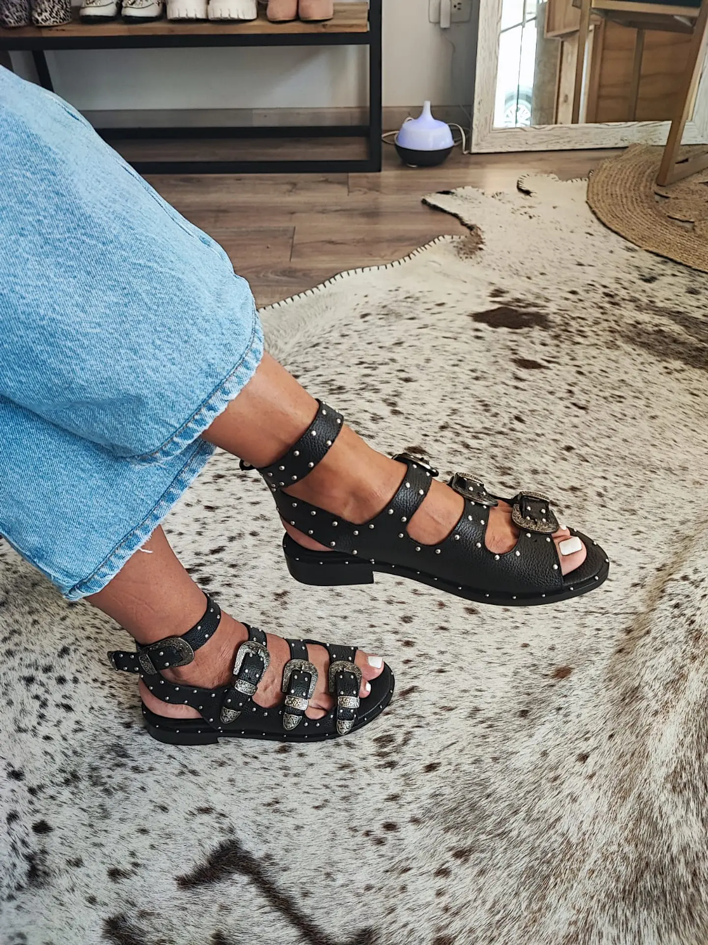 Sandalia Cayetana Negra 1