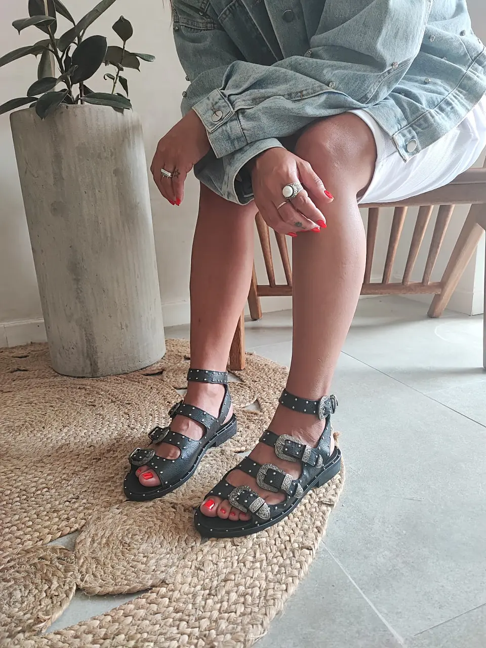 Sandalia Cayetana Negra 2