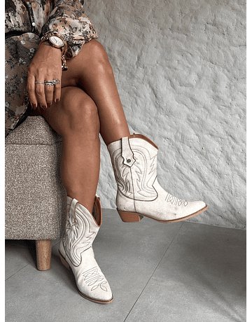 Texana Rita Avellana