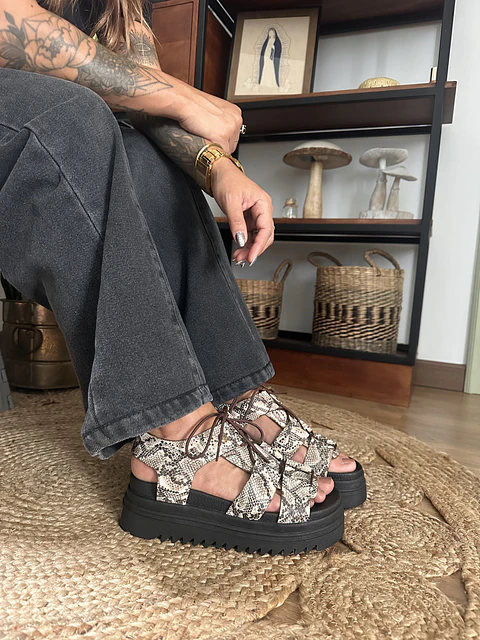 Sandalia Siena Print Cafe