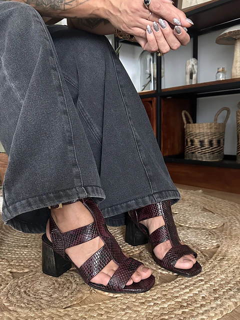 Sandalia Julieta Vino Pr