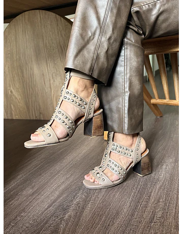 Sandalia Julieta Taupe