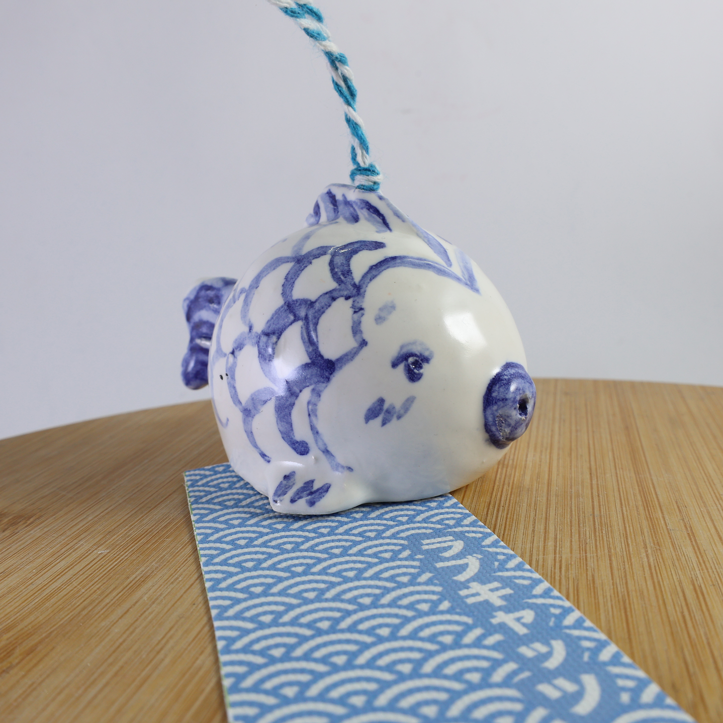 Campana pececillo azul 1